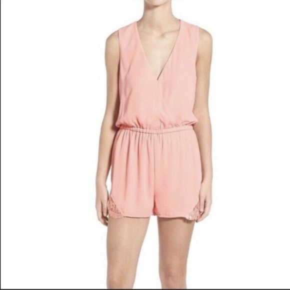 cupcakes & cashmere Pants - Cupcakes And Cashmere- Irina Lace Romper NWT